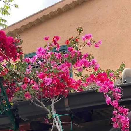 Grande In Casale Ristrutturato *