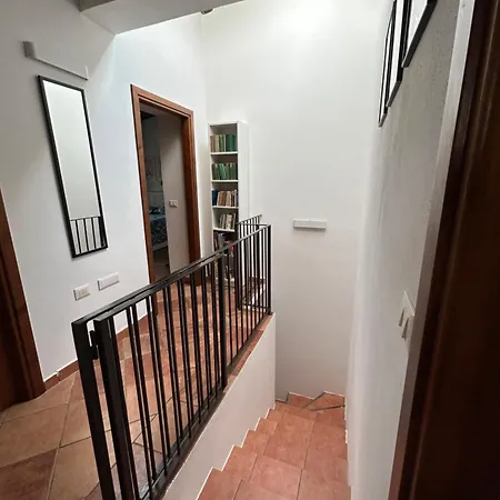 Grande In Casale Ristrutturato Santa Domenica (Vibo Valentia)