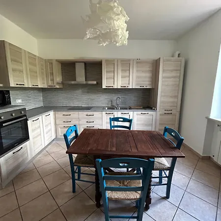 Grande In Casale Ristrutturato Santa Domenica (Vibo Valentia)