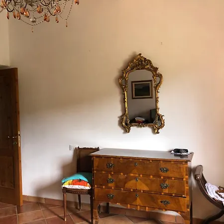 Grande In Casale Ristrutturato Santa Domenica (Vibo Valentia)