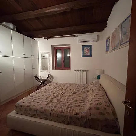 Grande In Casale Ristrutturato Hébergement de vacances Santa Domenica (Vibo Valentia)