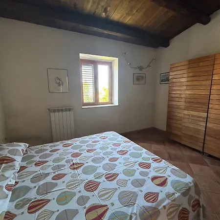 Grande In Casale Ristrutturato Hébergement de vacances