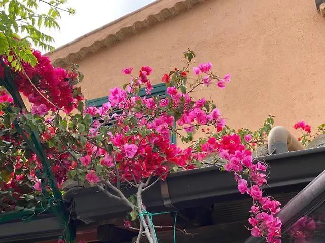 Grande In Casale Ristrutturato *