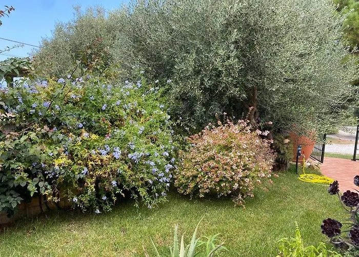 Grande In Casale Ristrutturato בית נופש